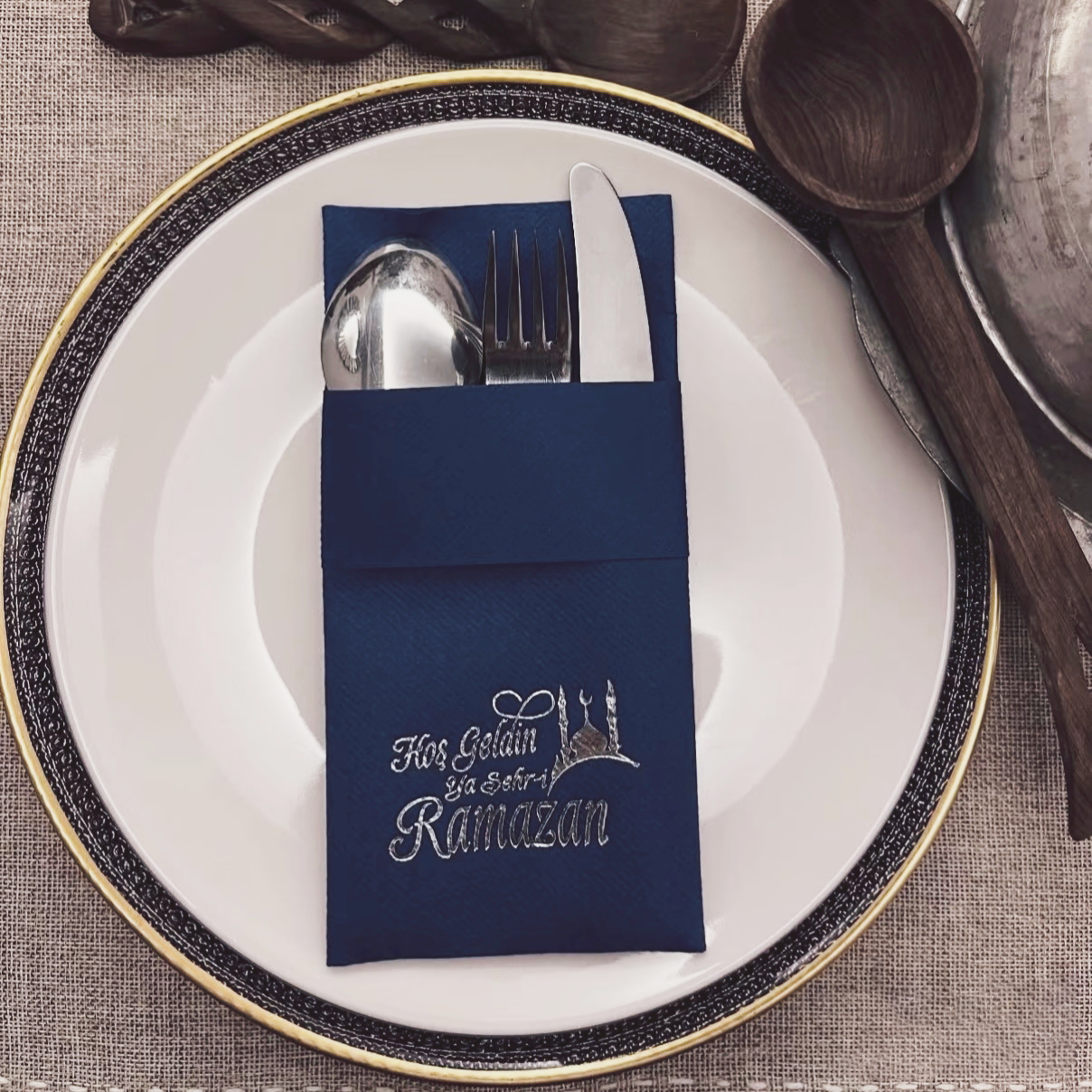  Colored Pocket Airlaid Napkins For Cutlery Napkin With Customized Logo Prefolded