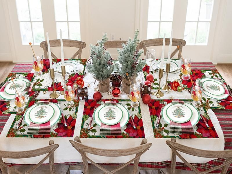 Christmas Table Aesthetics: How to Pair Die-Cut Napkins with Holiday Colors