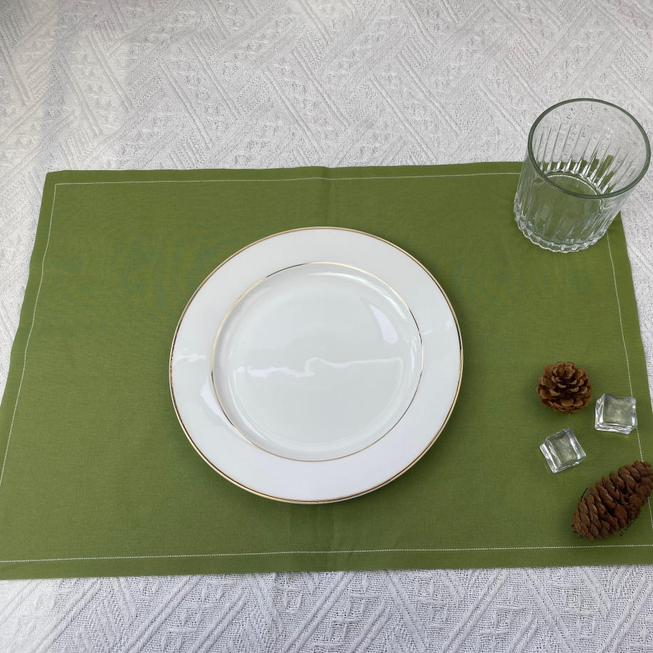 Bulk Grass Green Cloth Placemats for Events & Catering