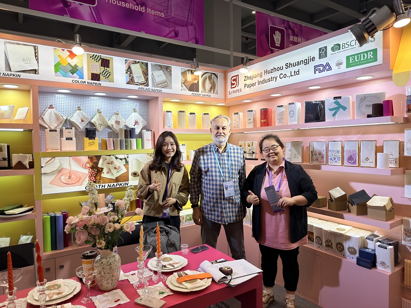 A Strong Start at the Spring Canton Fair 2026 – Great Conversations, New Opportunities, and a Milestone Partnership