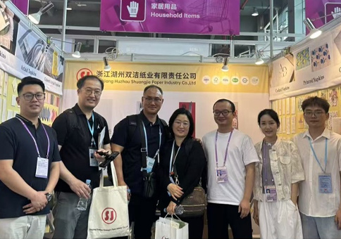Shuangjie Paper unveiled at the 137th China Import and Export Commodity Fair, and green paper products have attracted much attention